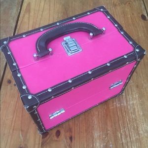 Beauty organizer